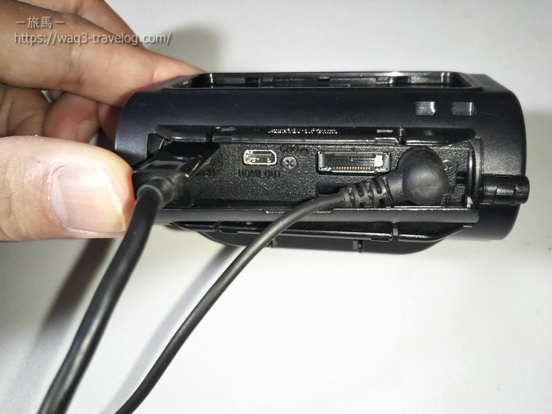Sony HDR-AS15にUSBとマイクを接続